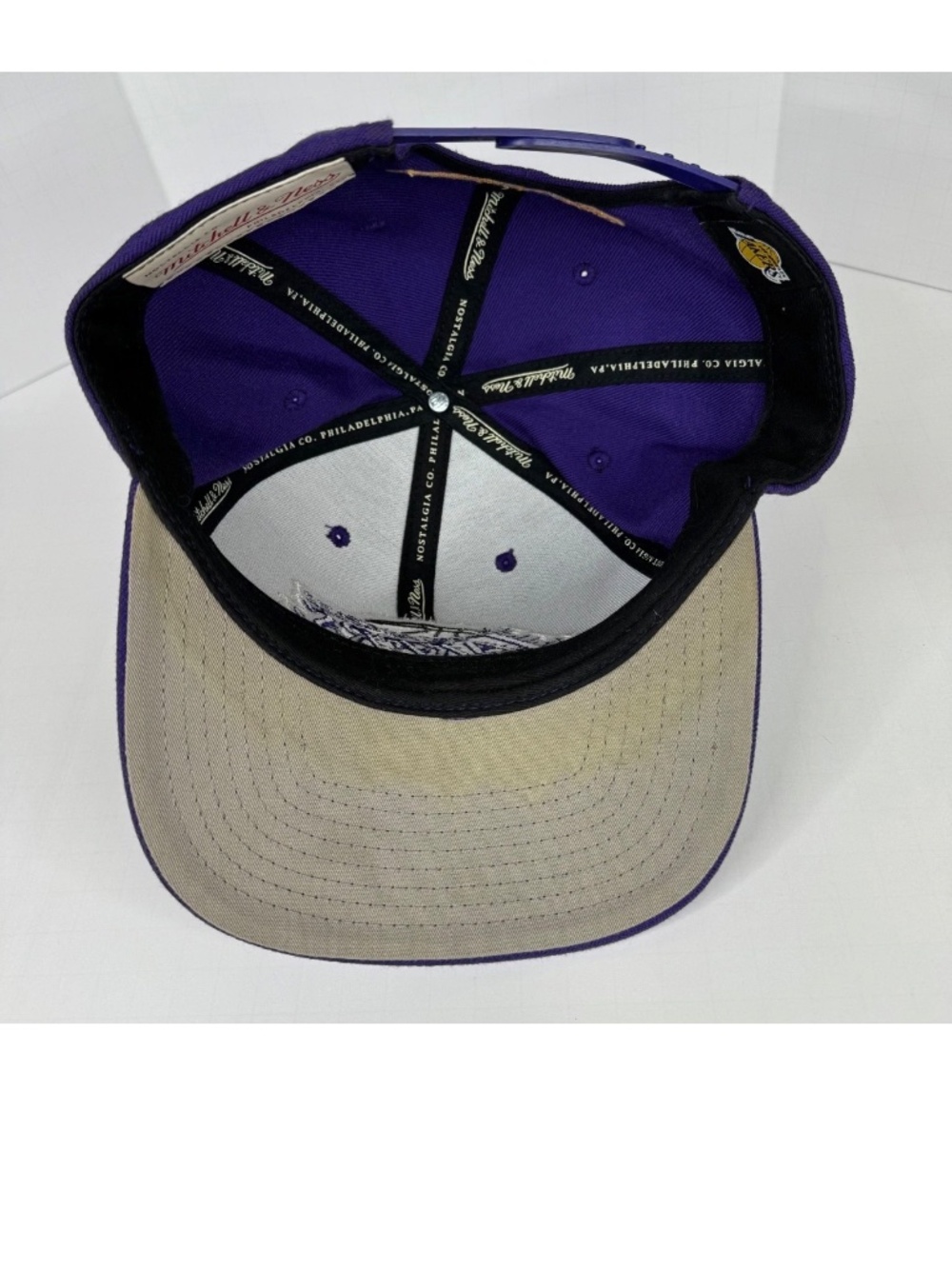 LA Lakers Snapback Hat Cap Men's One Size Purple NBA Basketball Mitchell Ness - Picture 5 of 7